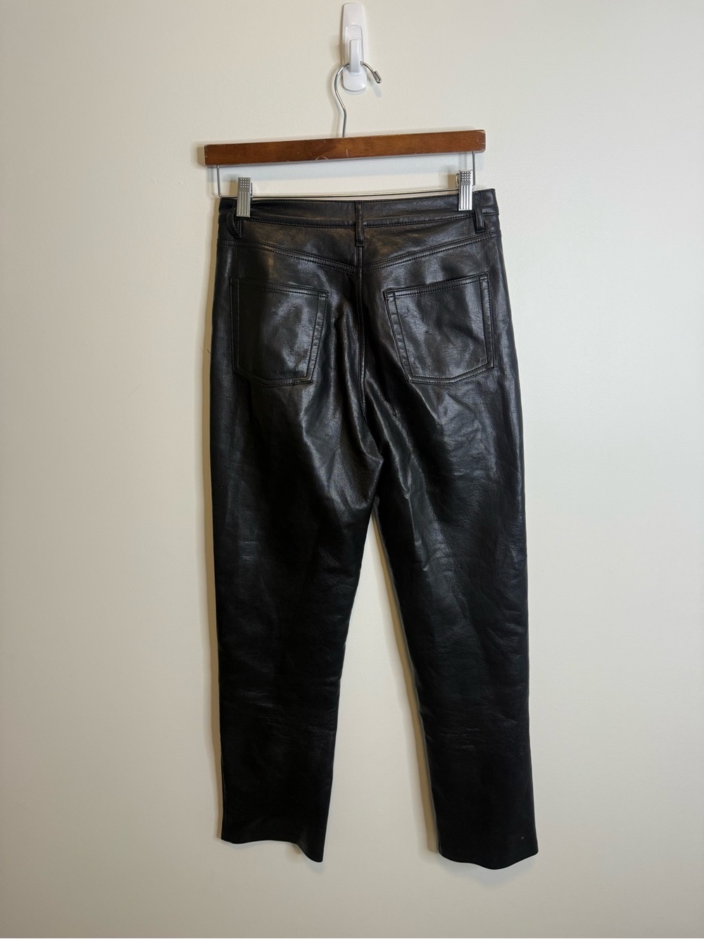 Aritzia Wilfred Melina Vegan Leather Pants Size 4 black - Picture 7 of 7